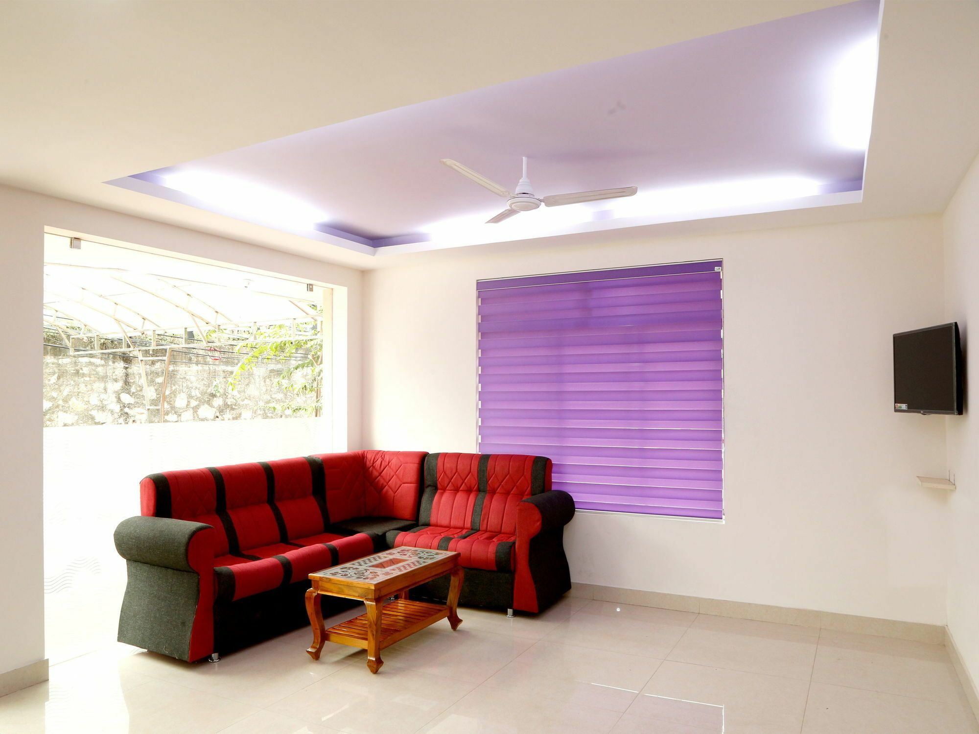 Oyo 9797 Hotel Vbee Plaza Thiruvananthapuram Dış mekan fotoğraf