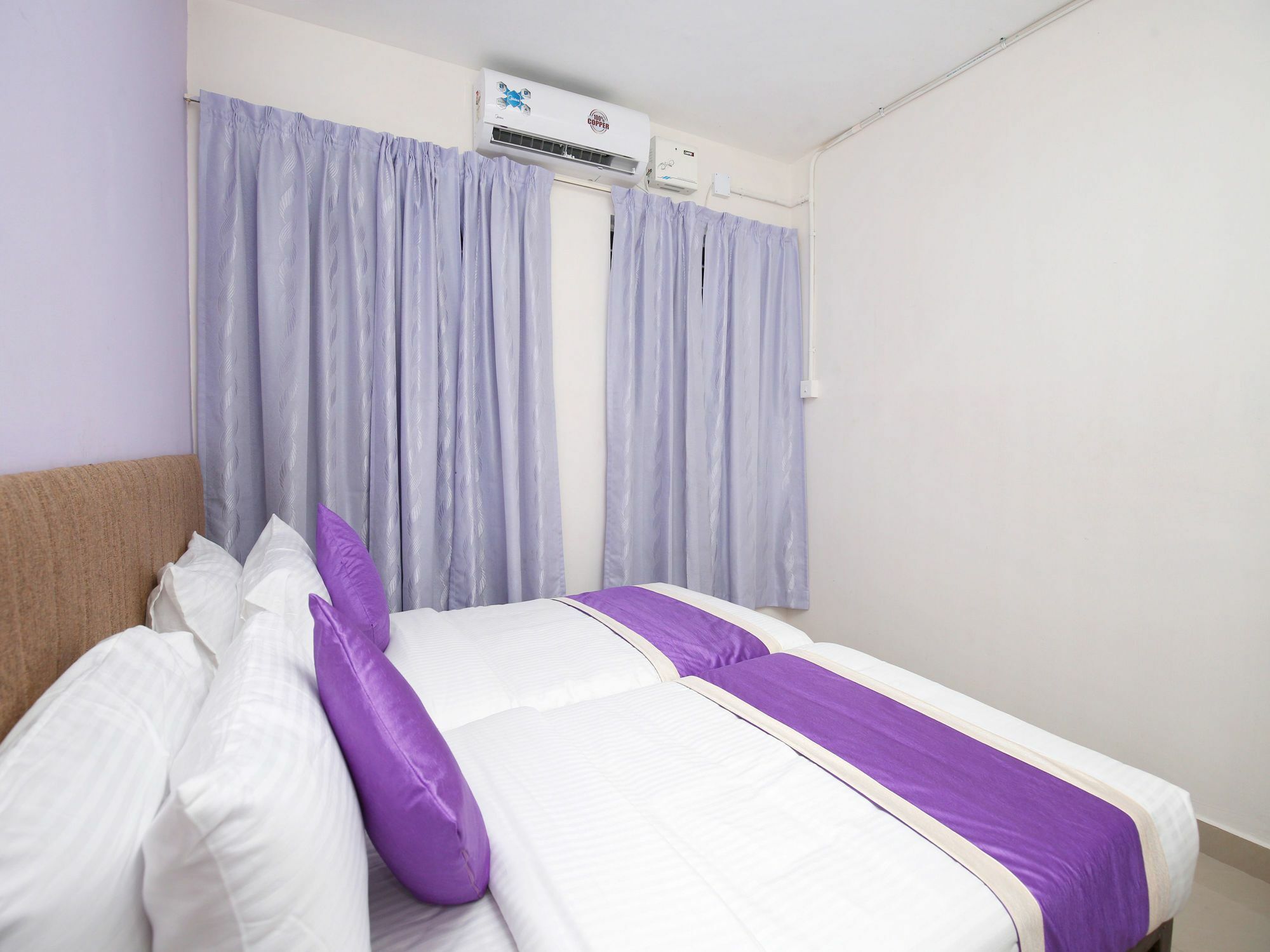 Oyo 9797 Hotel Vbee Plaza Thiruvananthapuram Dış mekan fotoğraf