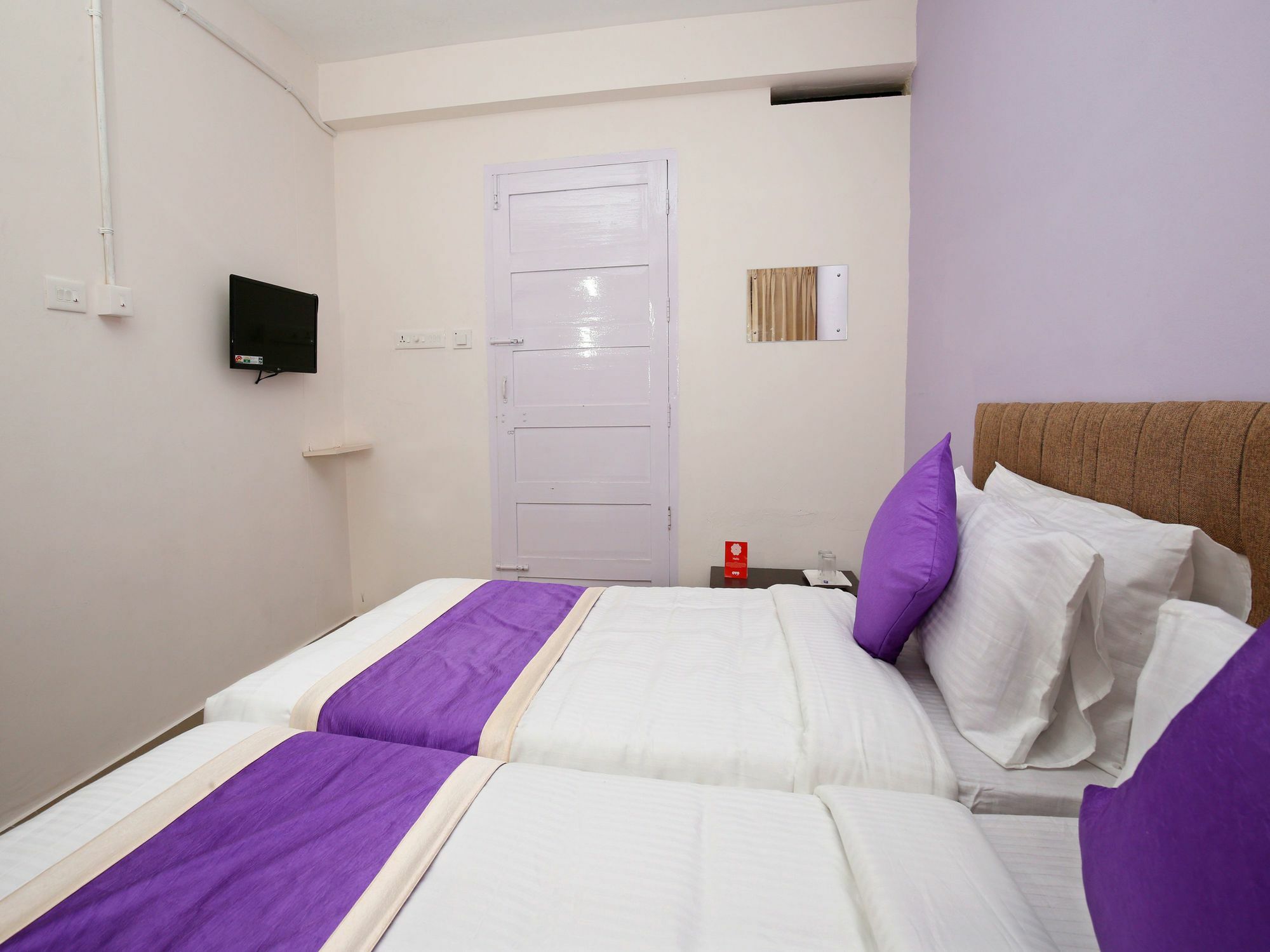 Oyo 9797 Hotel Vbee Plaza Thiruvananthapuram Dış mekan fotoğraf